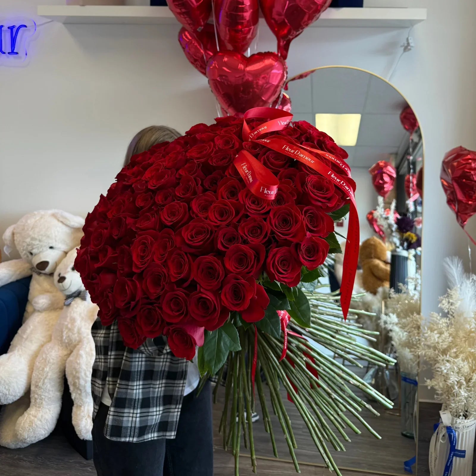 Top 5 Birthday Bouquets That Guarantee a Bright Smile