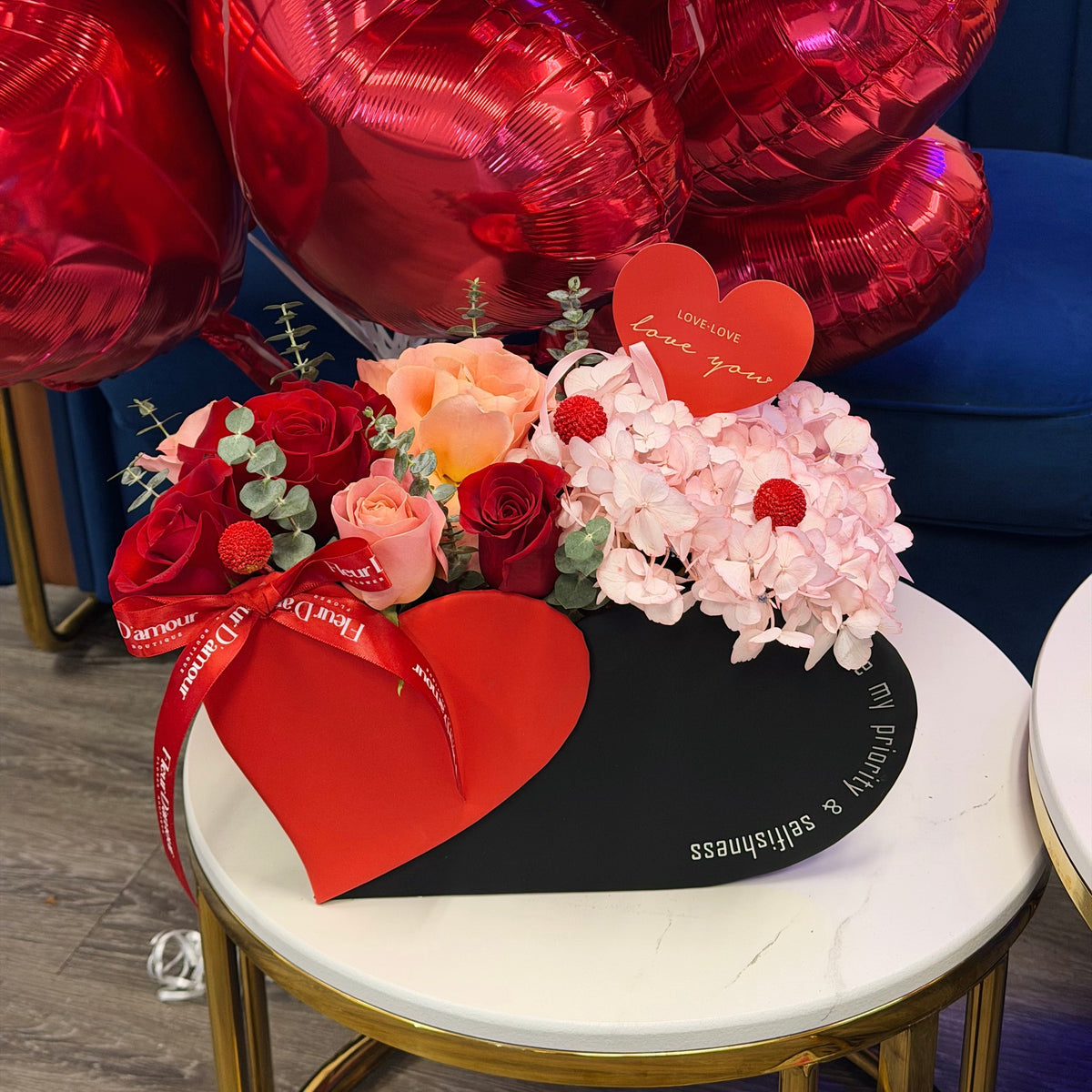 Why Boxed Bouquets Make the Perfect Modern Gift