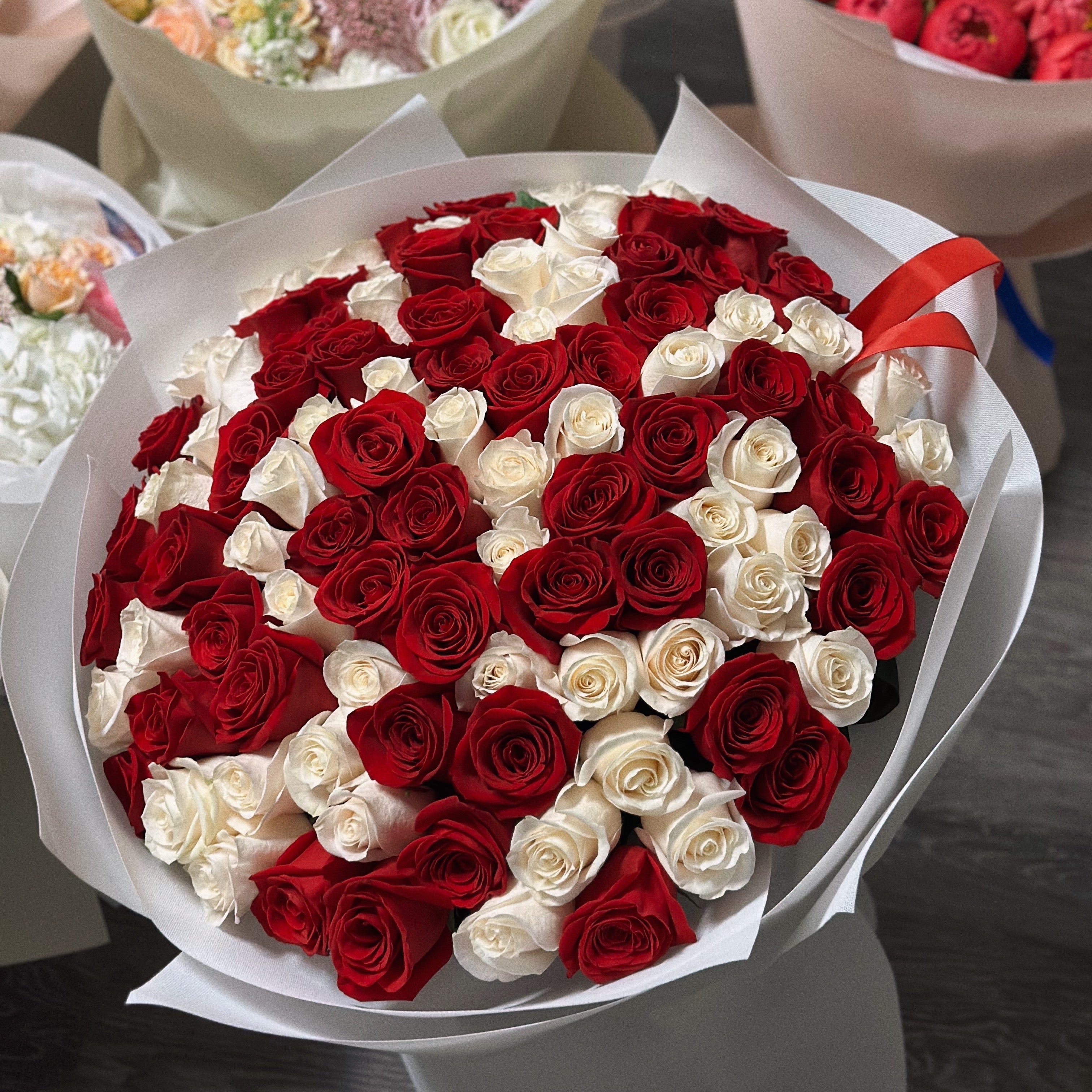 How to Make Flowers Last Longer: Simple Tips to Keep Them Fresh