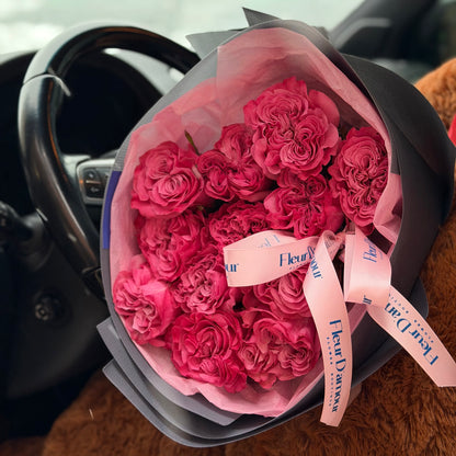 One Dozen Country Blues Roses