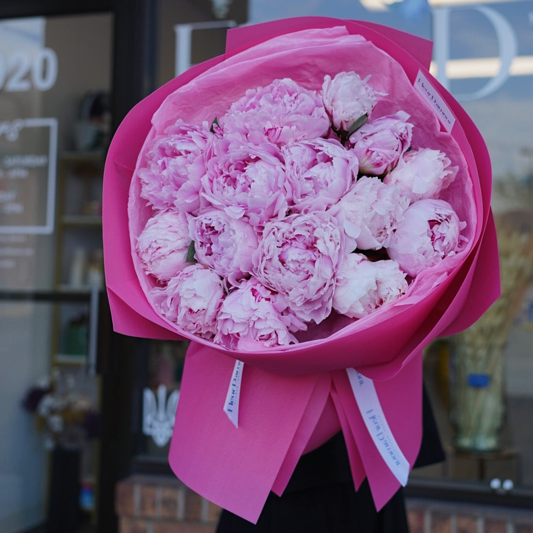 Pink Peony Hug