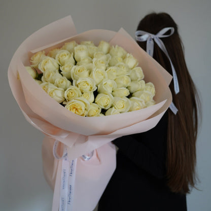 51 White Roses